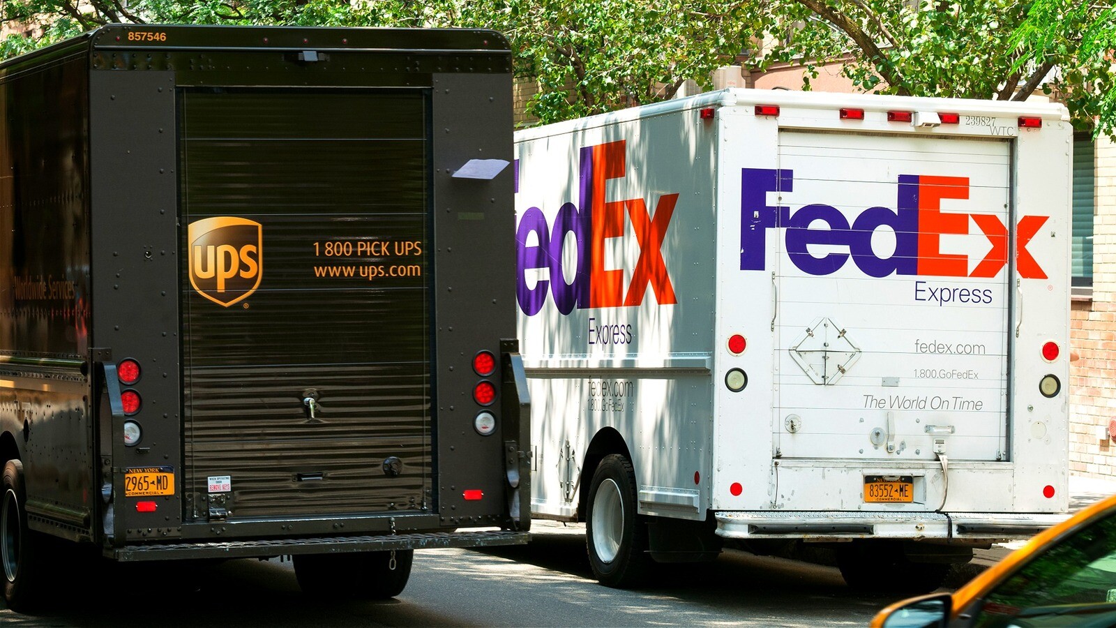 Fedex ups magazine