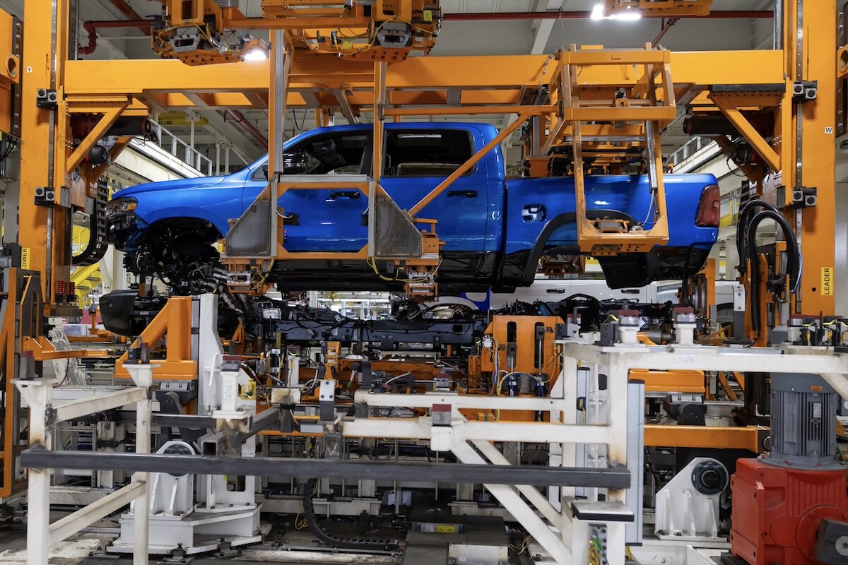 Trumpautosector2025